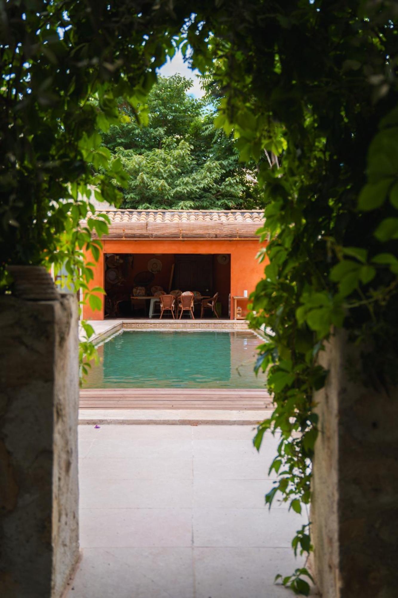 塔拉斯孔Le Jardin Des Cordeliers住宿加早餐旅馆 外观 照片